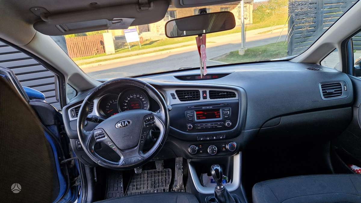 Kia Ceed, 1.4 l., Седан