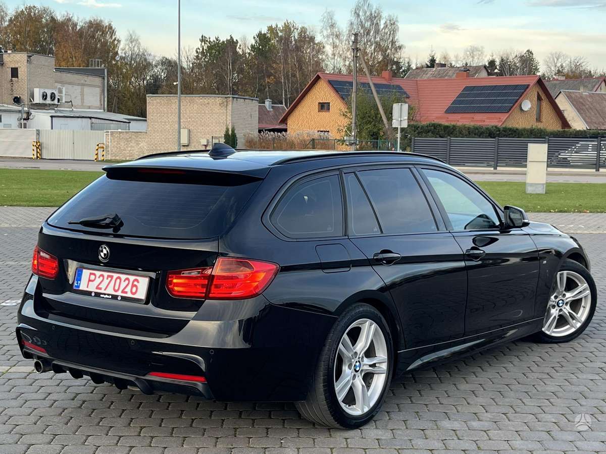 BMW 318, Универсал