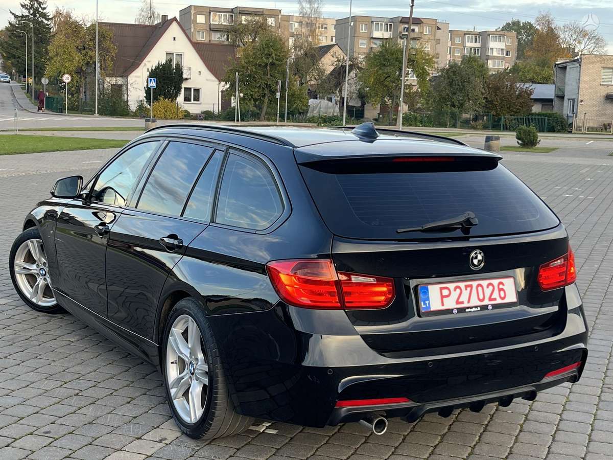 BMW 318, Универсал
