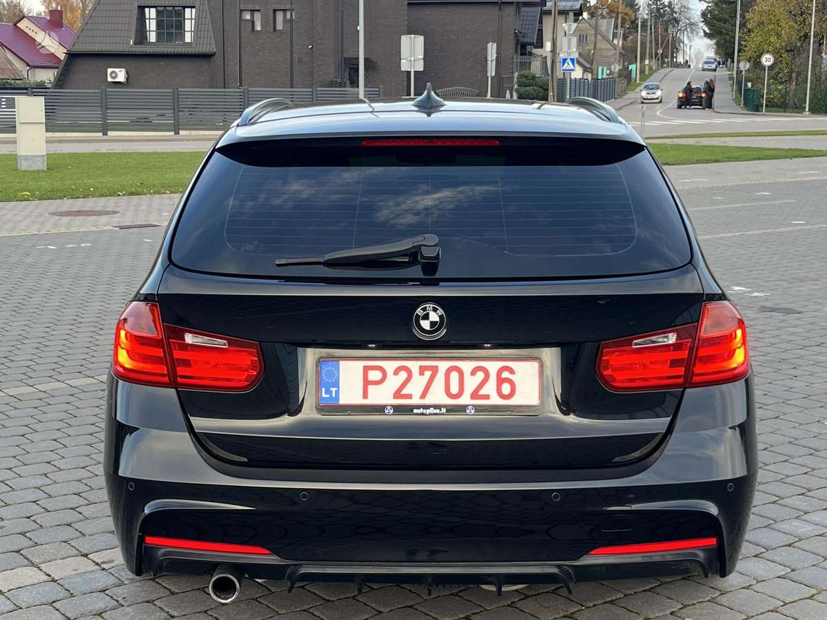 BMW 318, Универсал