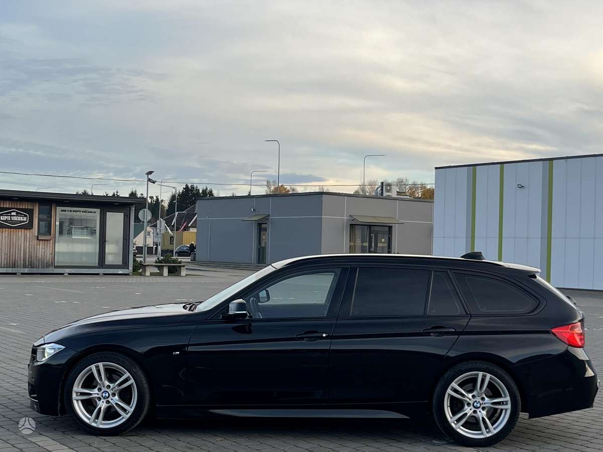 BMW 318, Универсал