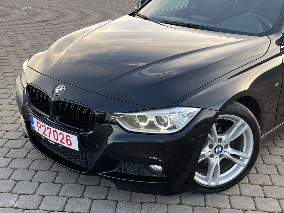 BMW 318, Универсал