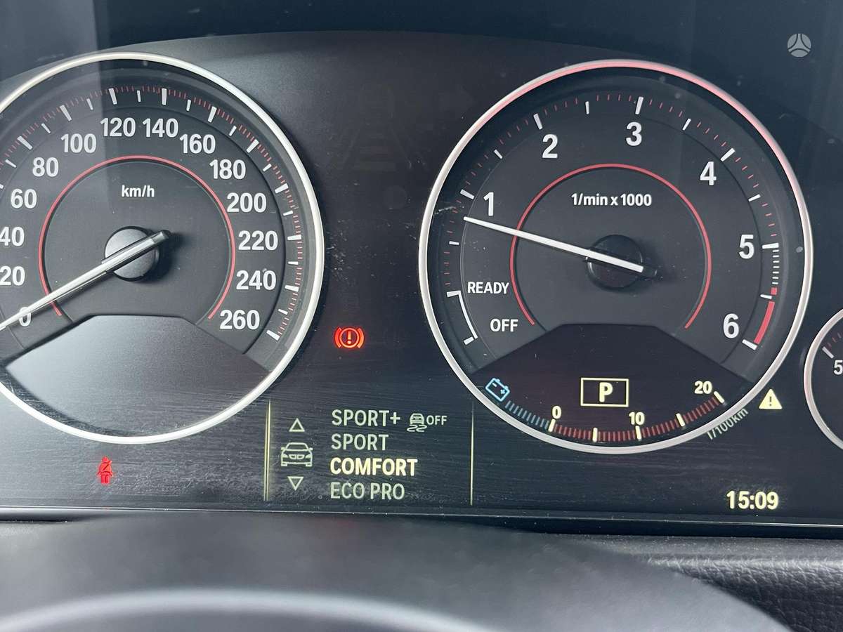 BMW 318, Универсал