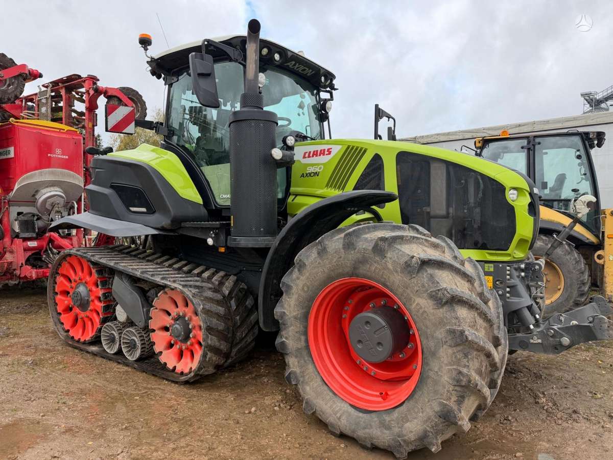 Claas Axion 960TT, tractors