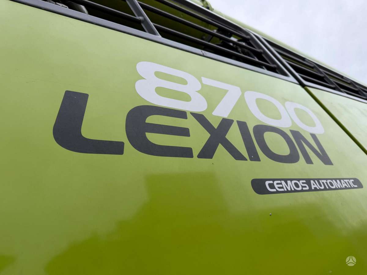 Claas Lexion 8700TT, combine harvesters