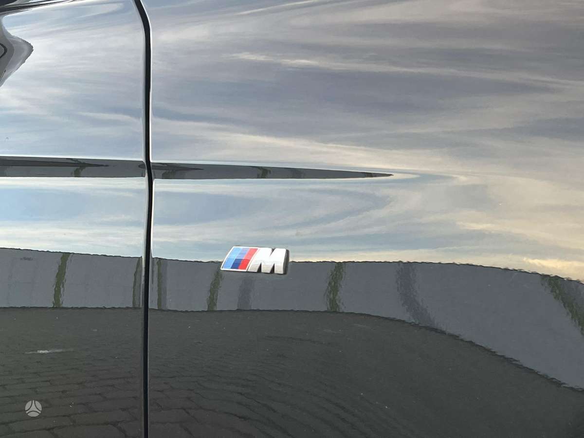 BMW 318, Универсал