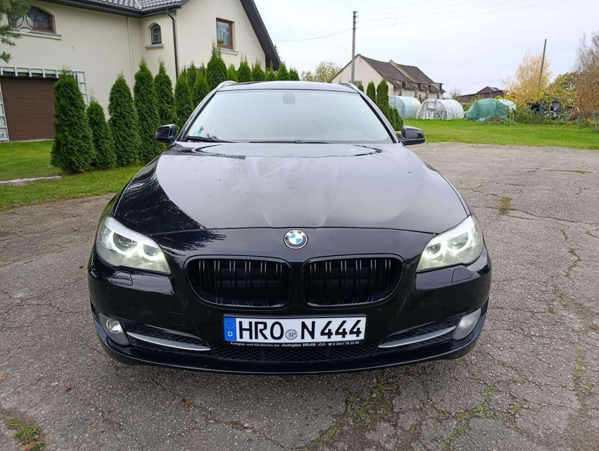 BMW 530, Универсал
