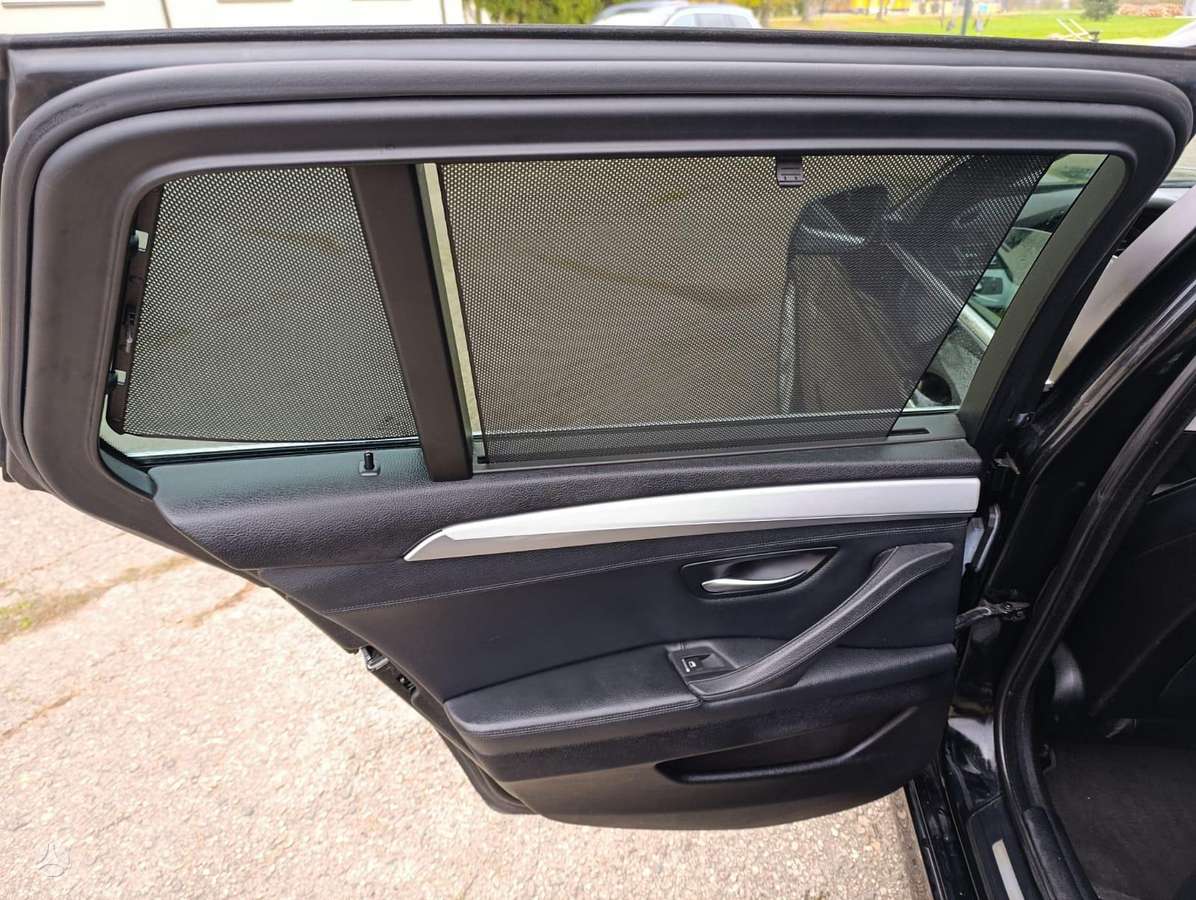 BMW 530, wagon