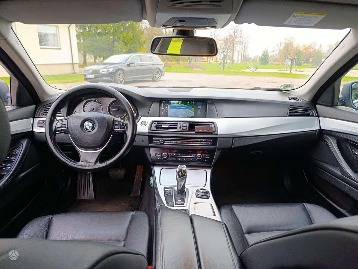 BMW 530, Универсал