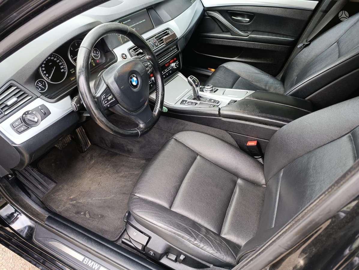 BMW 530, Универсал