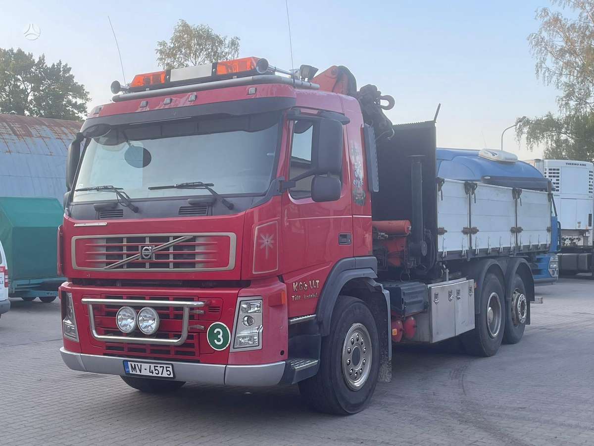 Volvo FM, dumpers with crane
