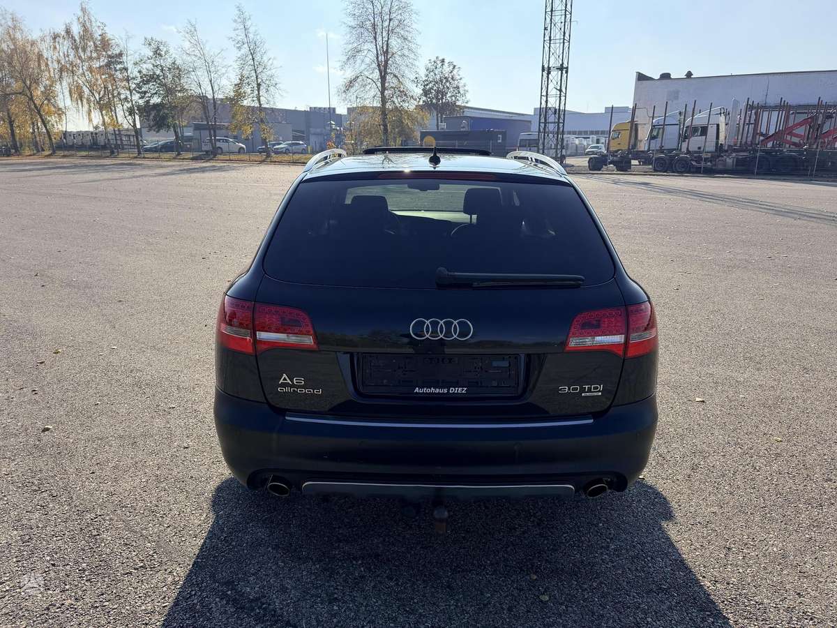 Audi A6 allroad, 3.0 l., Универсал