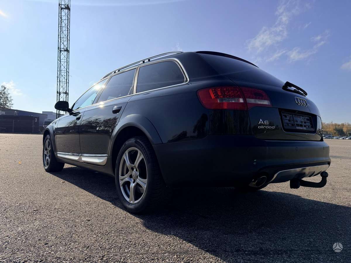 Audi A6 allroad, 3.0 l., Универсал
