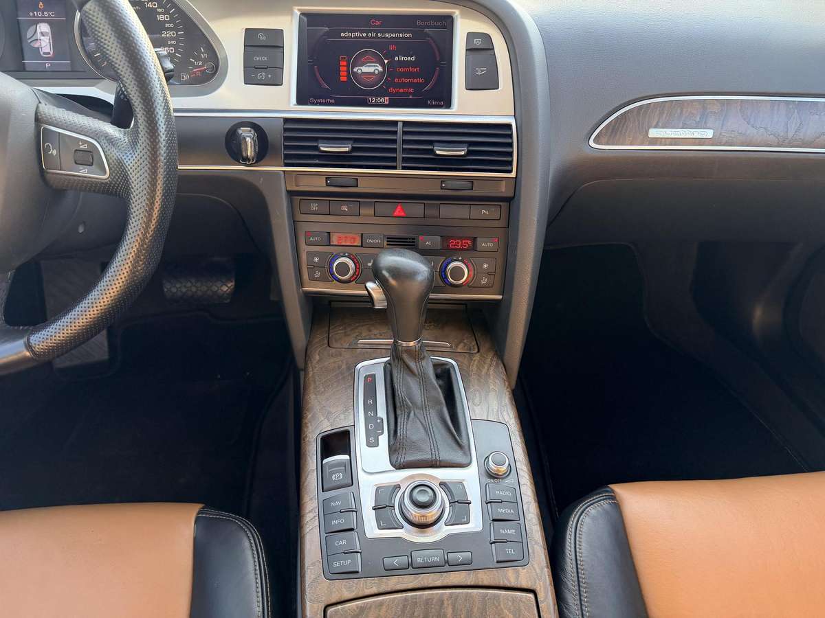 Audi A6 allroad, 3.0 l., Универсал
