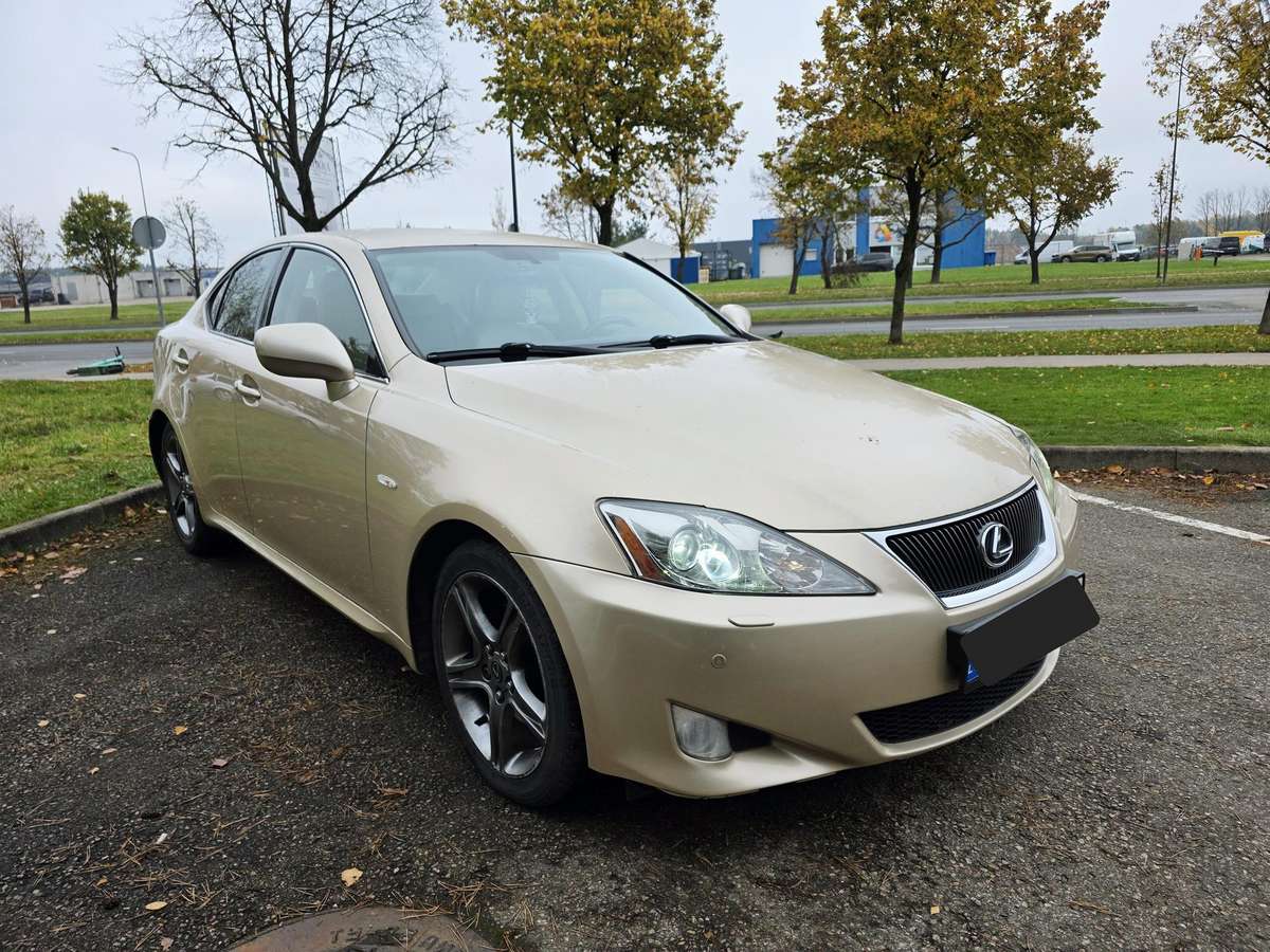 Lexus IS 250