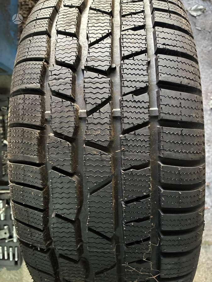 Accelera, winter 225/50 R17