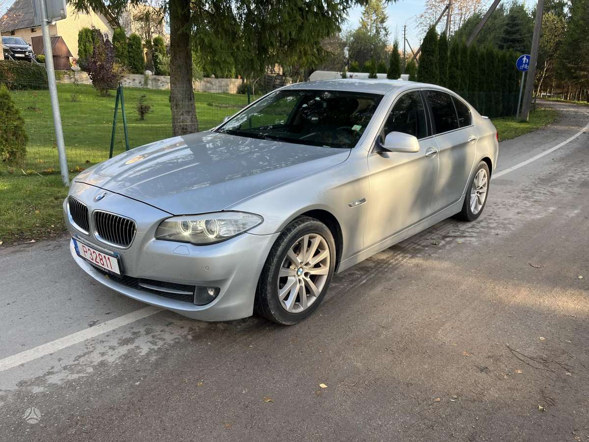 BMW 520, 2.0 l., Седан