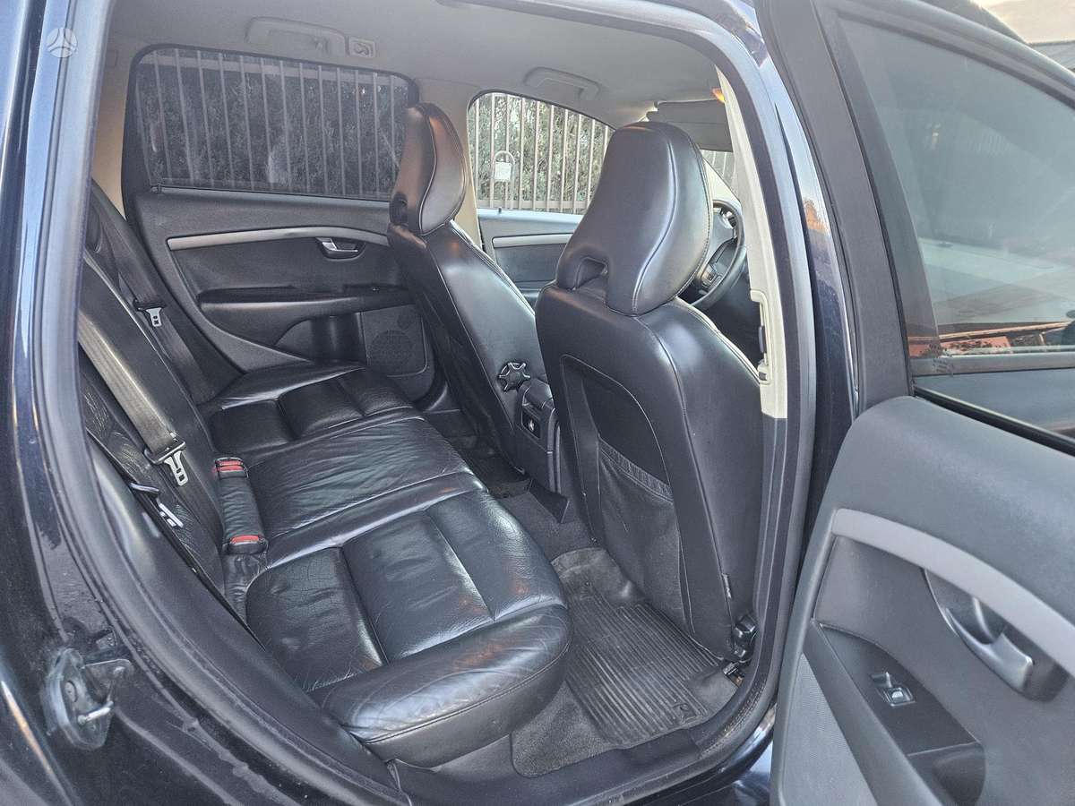 Volvo V70, 2.4 l., Универсал