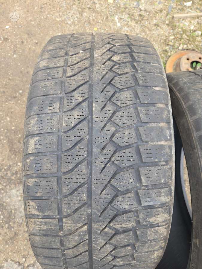 Aeolus, žieminės 235/35 R19