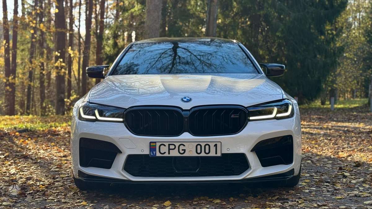 BMW M5