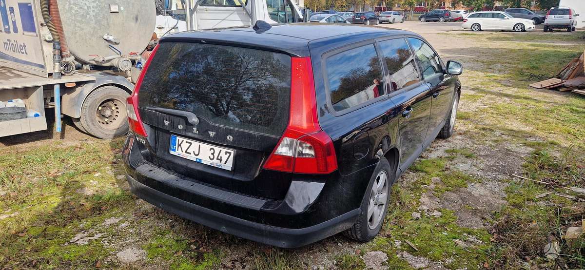 Volvo V70, 2.0 l., Универсал