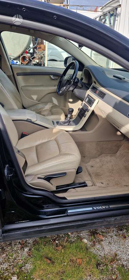 Volvo V70, 2.0 l., Универсал