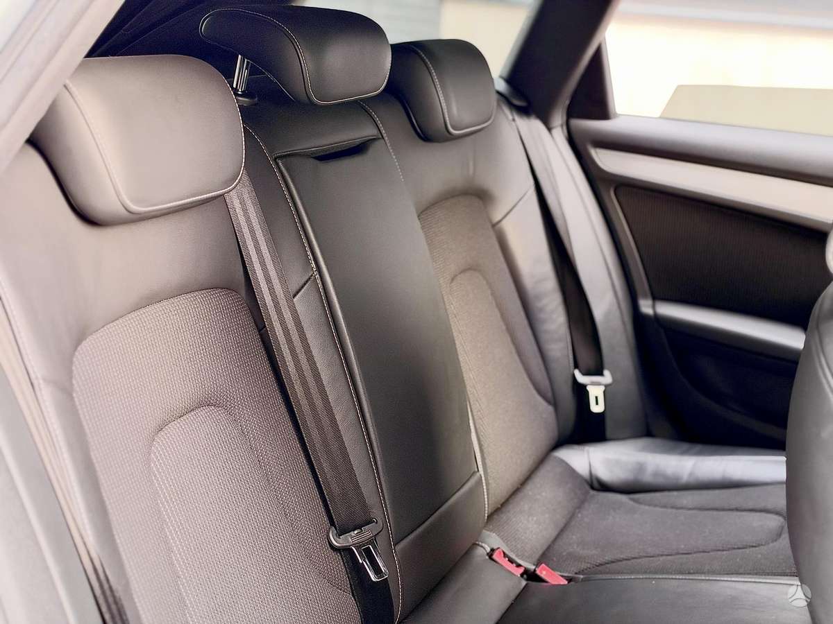 Audi A4, 1.8 l., Универсал