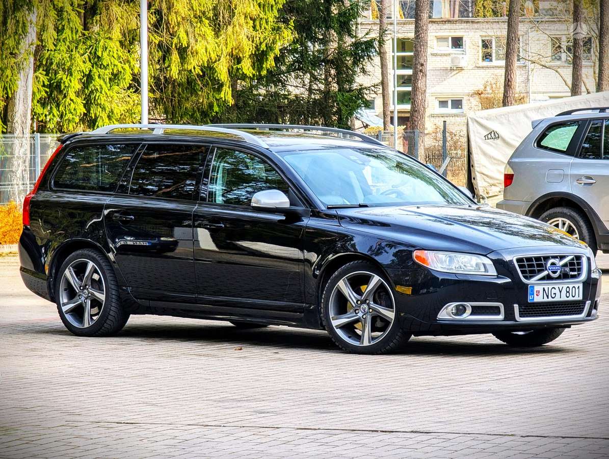 Volvo V70, 2.0 l., Универсал