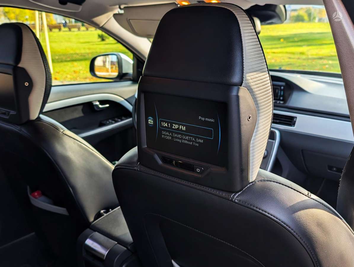 Volvo V70, 2.0 l., Универсал