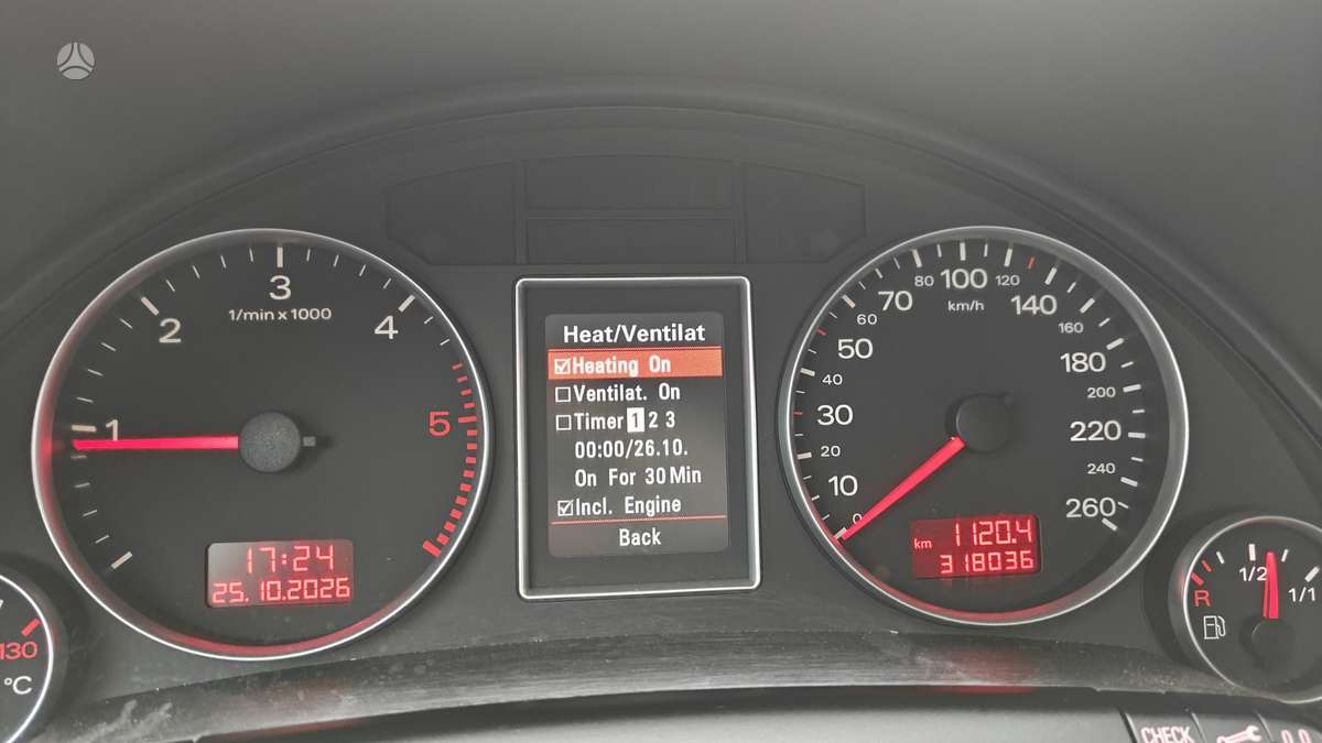 Audi A4 2006 — photo 26