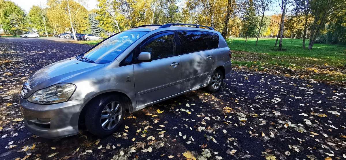 Toyota Avensis 2004 — photo 7