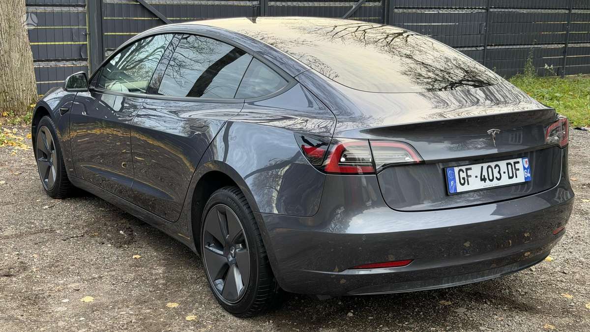 Tesla Model 3, 60 kWh, hatchback