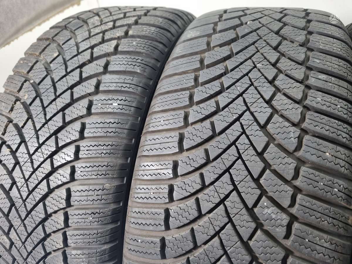Bridgestone 6-7mm, всесезонные 235/45 R18