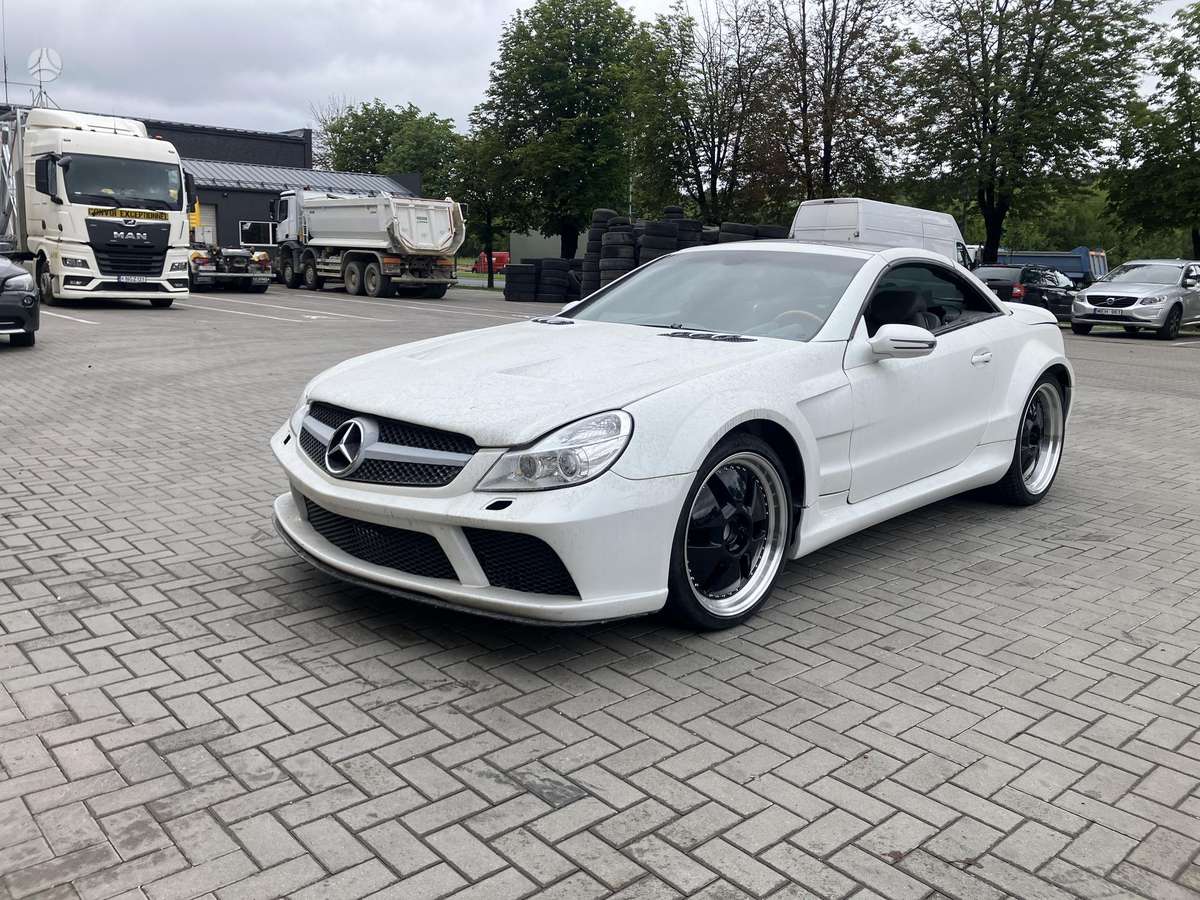 Mercedes-Benz SL500