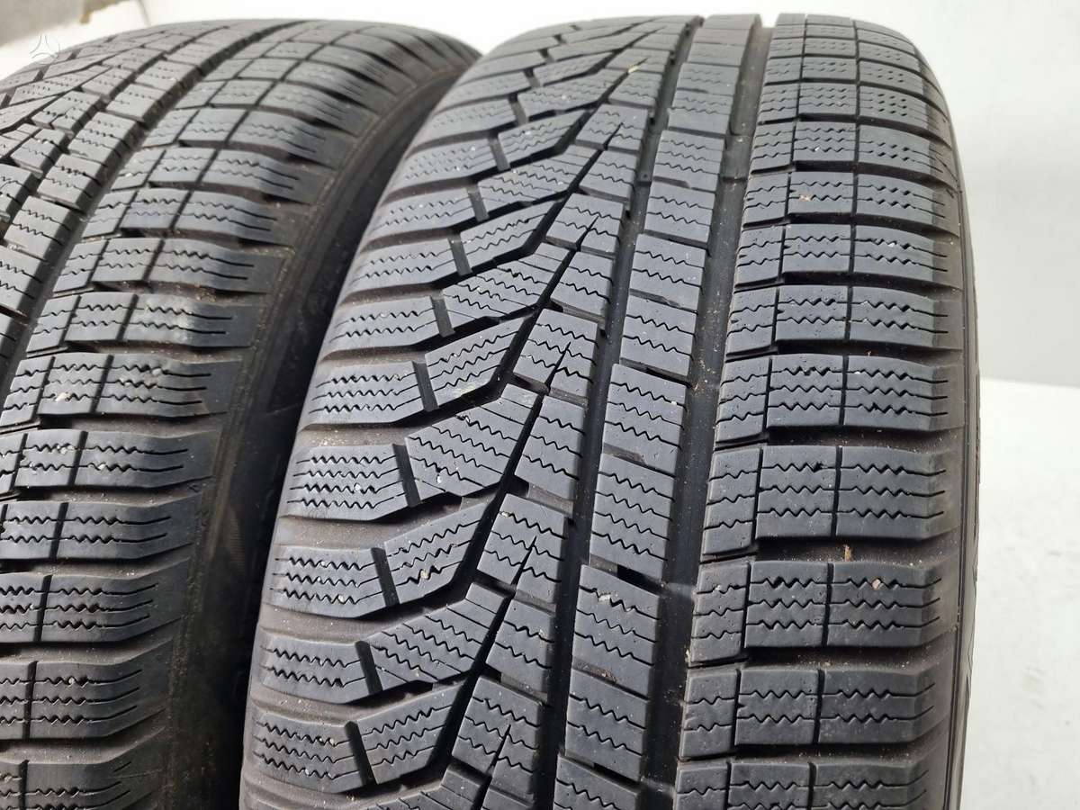 Hankook 7-8mm, зимние 225/55 R18