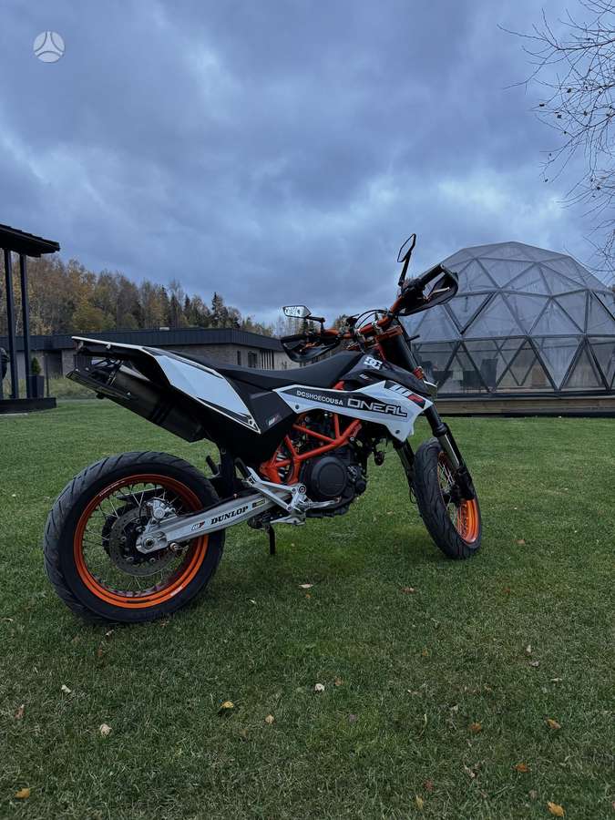 KTM SMC 690cc, supermoto