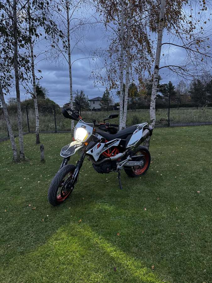 KTM SMC 690cc, supermoto