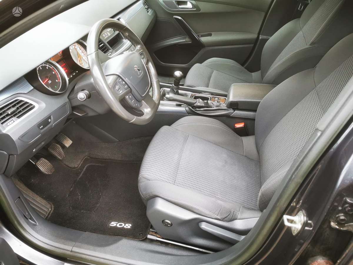 Peugeot 508 2014 — photo 15