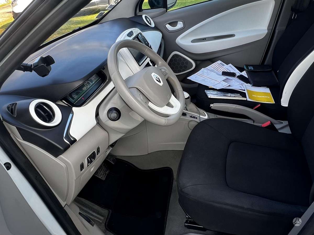 Renault Zoe, Хэтчбек