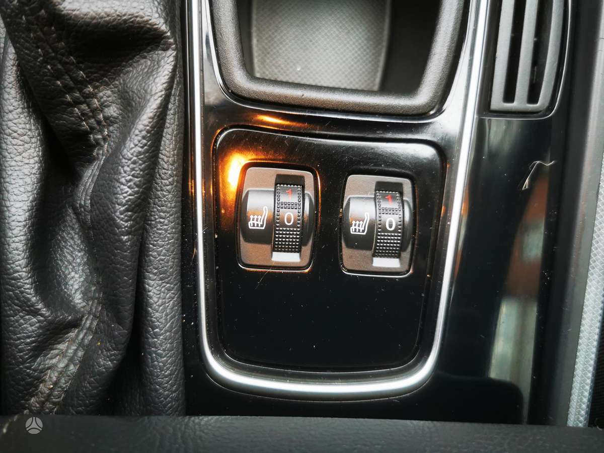 Peugeot 508 2014 — photo 24