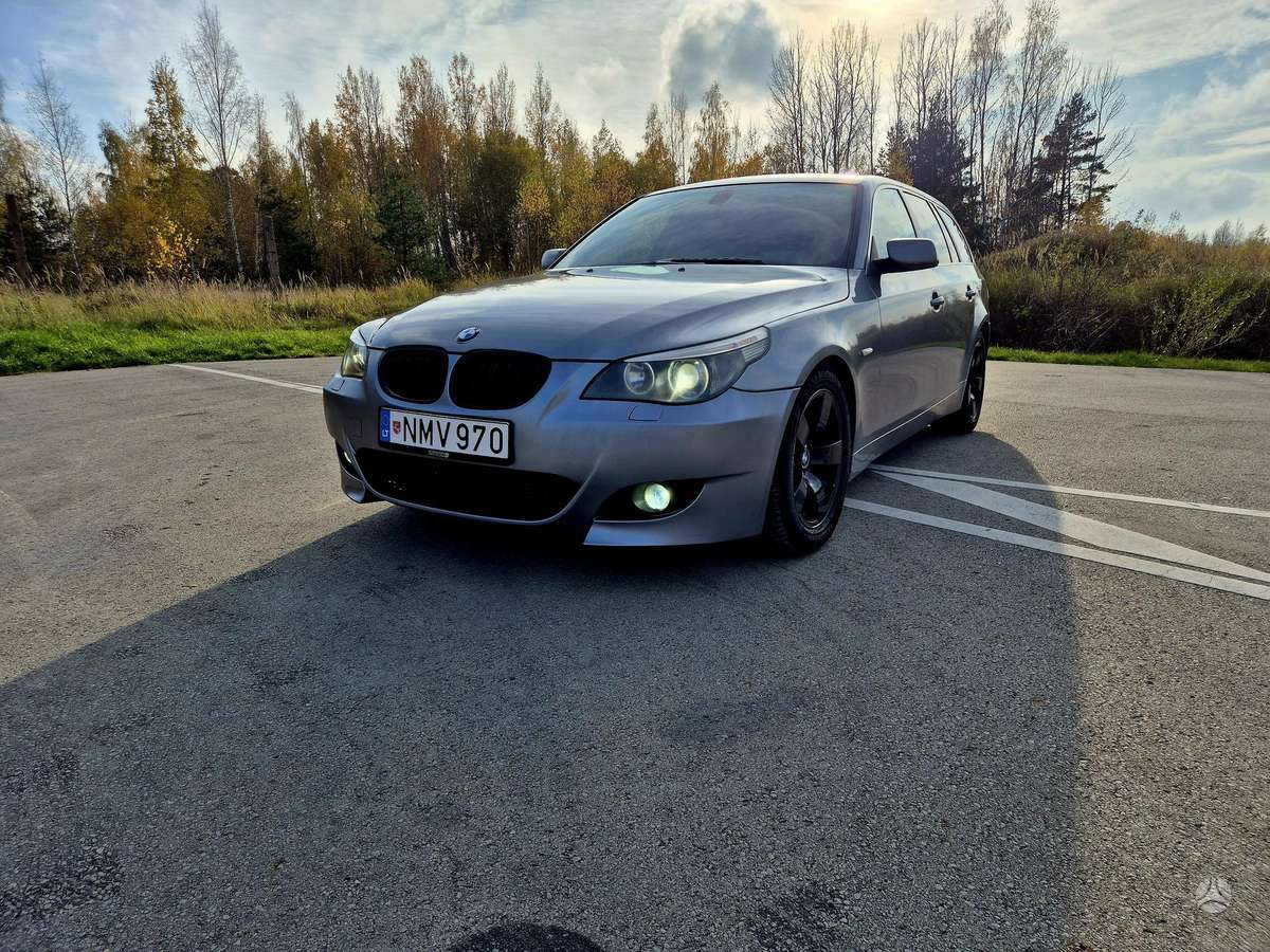 BMW 525