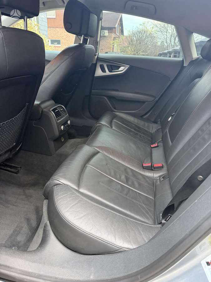 Audi A7, 3.0 l., Хэтчбек