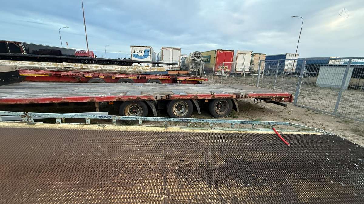 Weightlifter Cartwright, flatbed