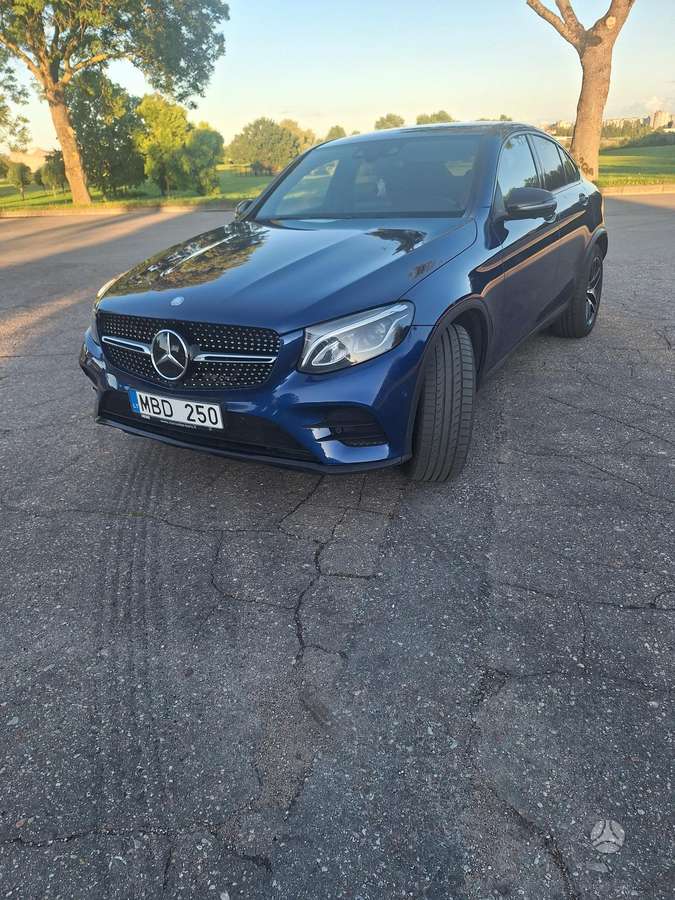 Mercedes-Benz GLC Coupe 250