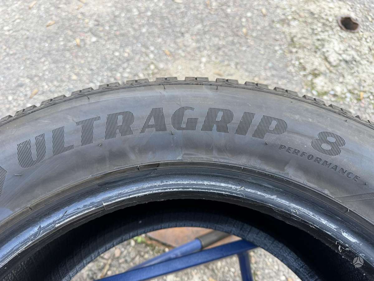 Goodyear UltraGrip 8 Performance, зимние 255/60 R18