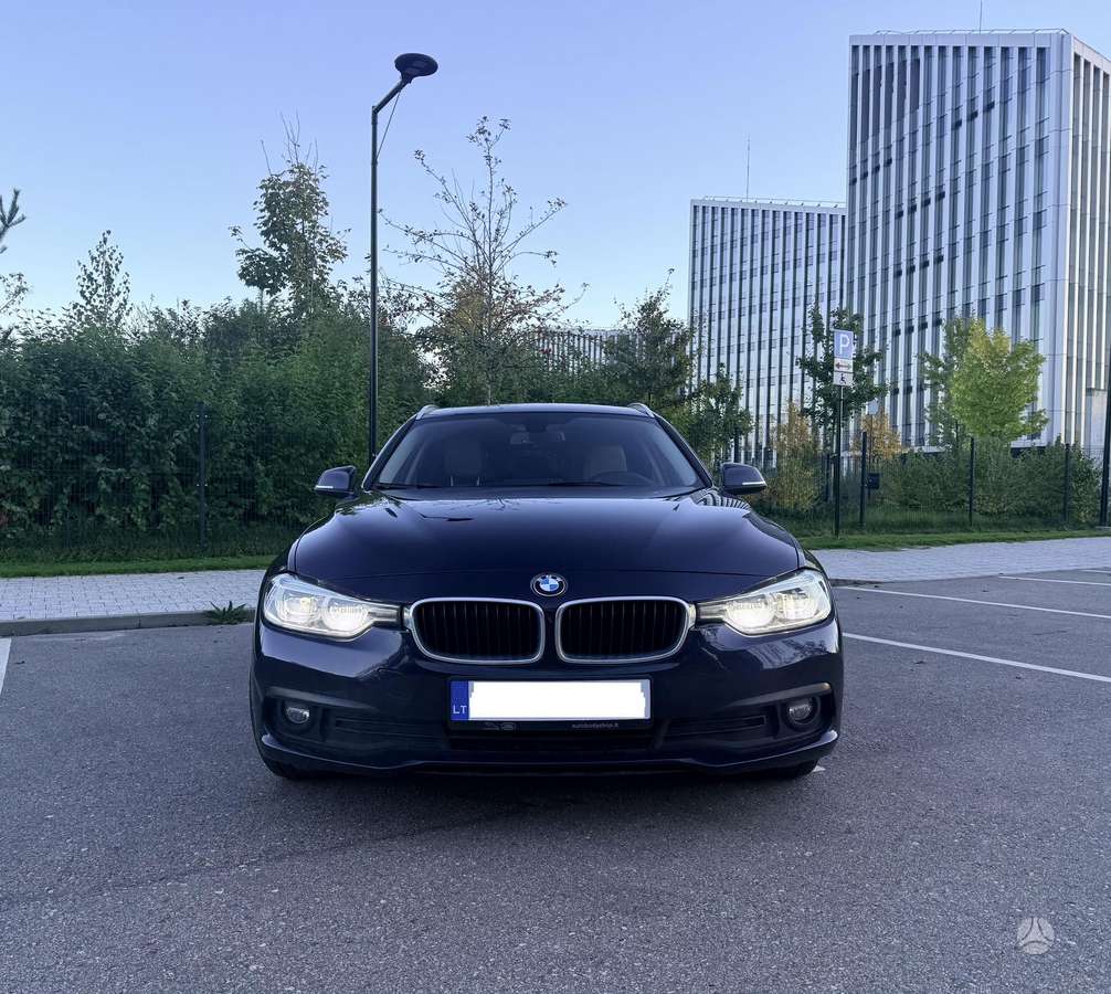 BMW 320
