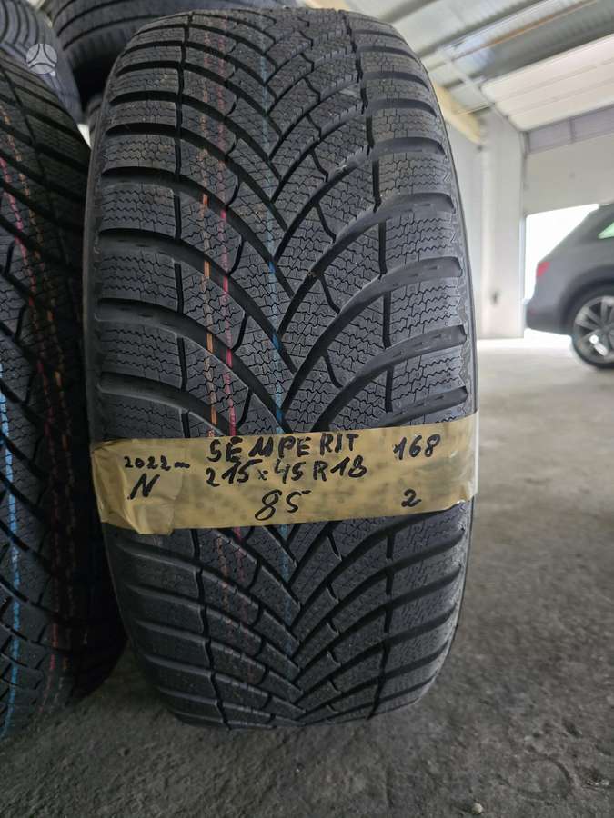 Semperit, зимние 215/45 R18