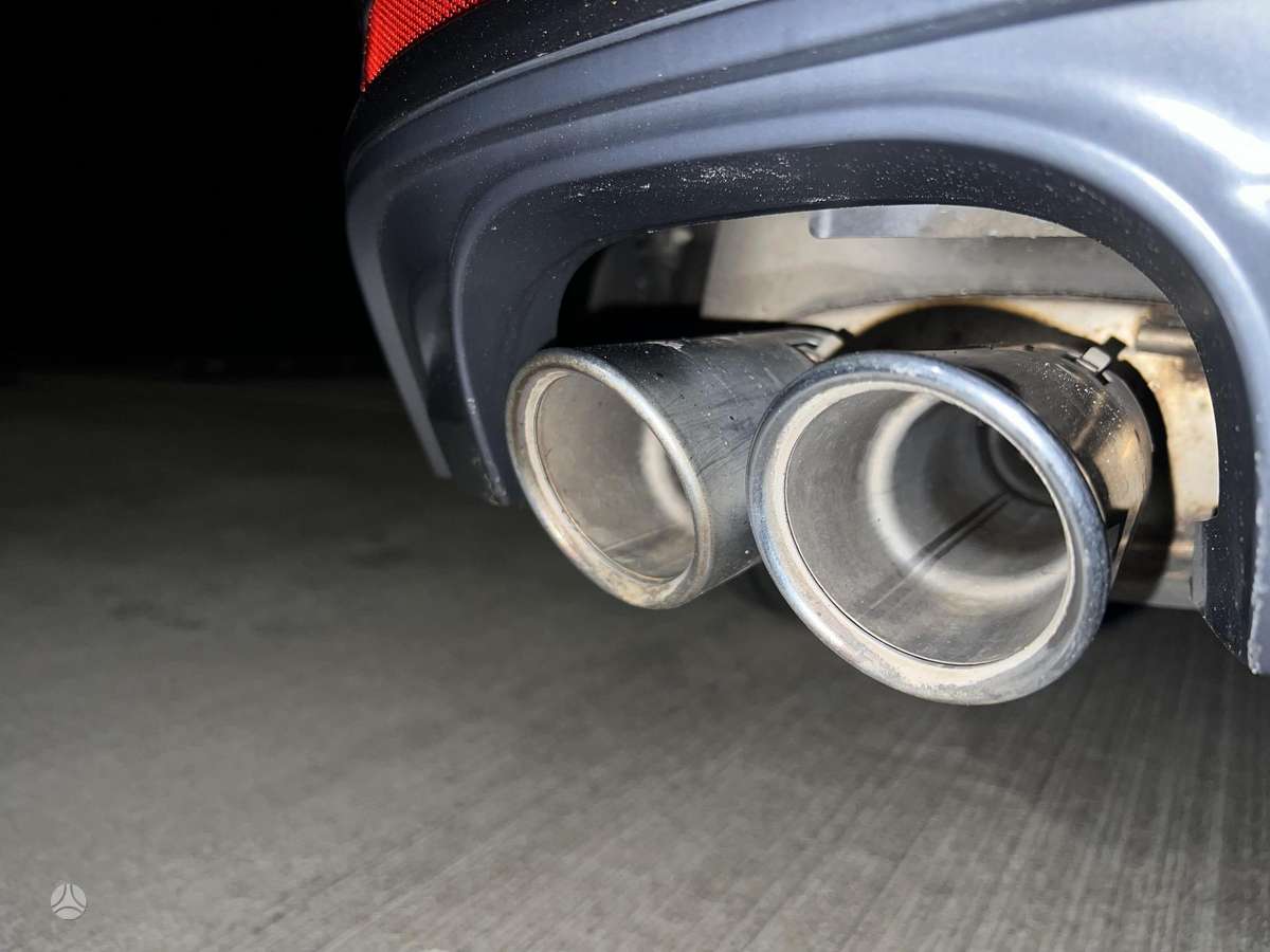 Audi A4, 2.0 l., Универсал
