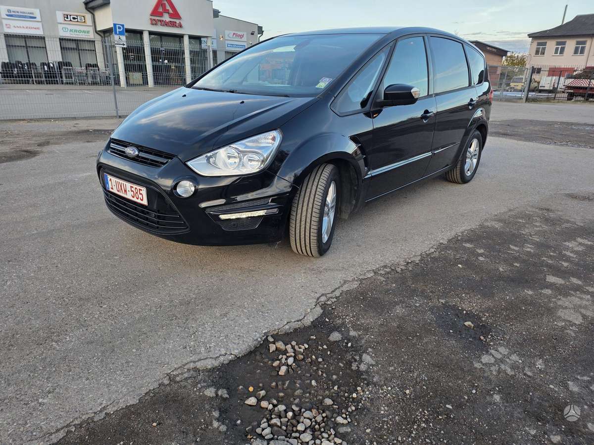 Ford S-MAX