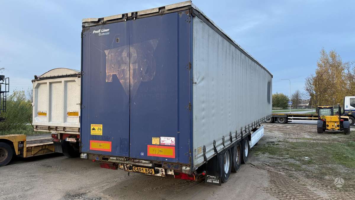 Krone SD, užuolaidinės / tentinės
